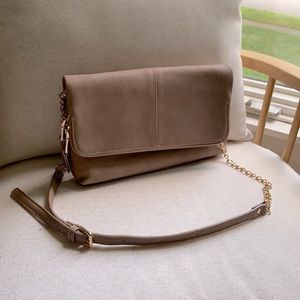 Taupe bag. Perfect for date night out/brewery